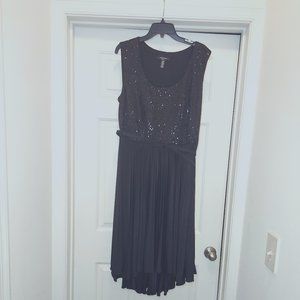 Formal Dress / Color: Black / Size 14W